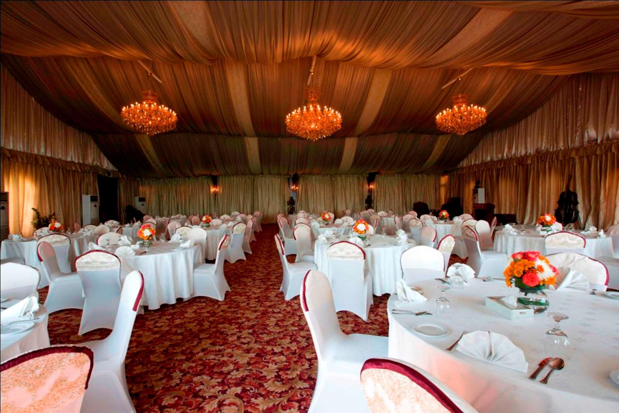 Resort Elite & Manama