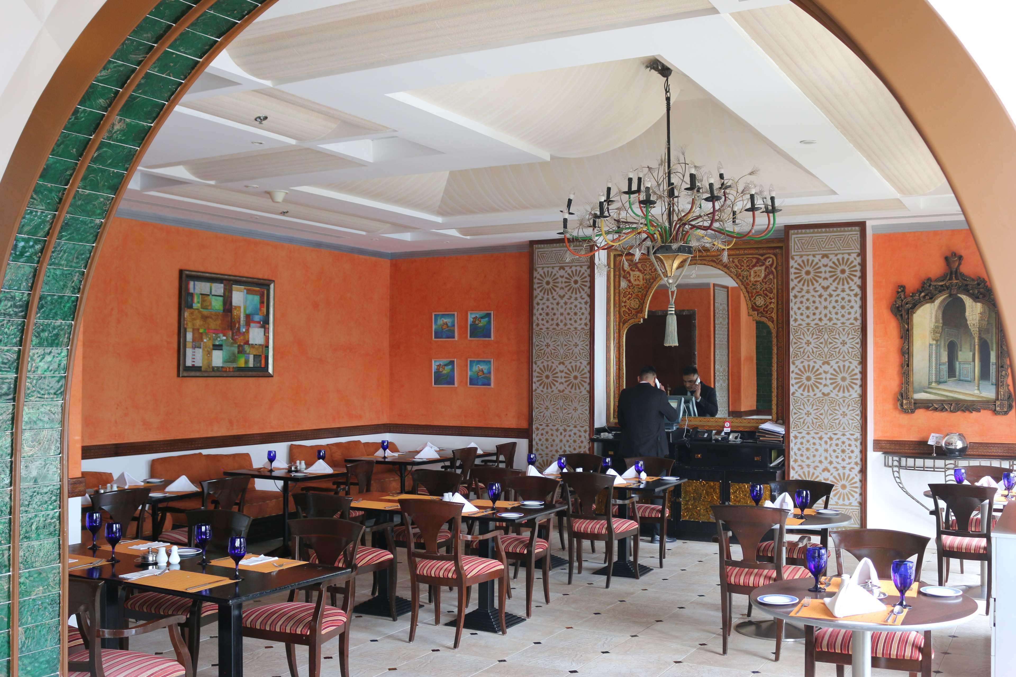 Resort Elite & Manama