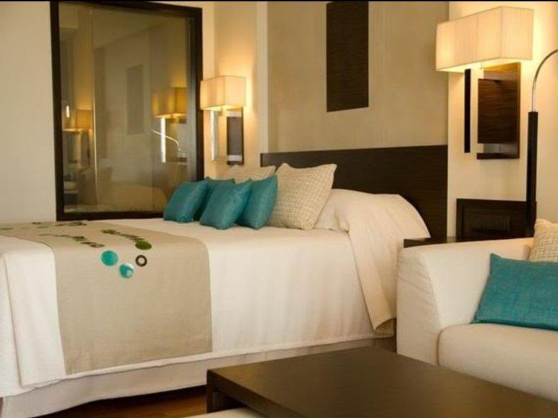 Resort Elite &
